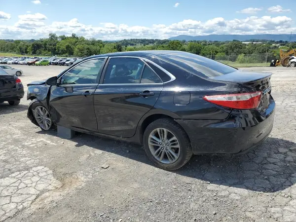 4T1BF1FK6HU674871 2017 TOYOTA CAMRY - Image 2