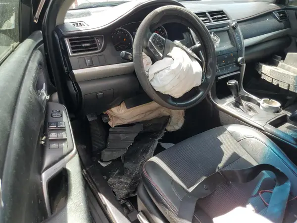 4T1BF1FK6HU674871 2017 TOYOTA CAMRY - Image 8
