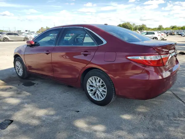 4T1BF1FK6HU681545 2017 TOYOTA CAMRY - Image 2