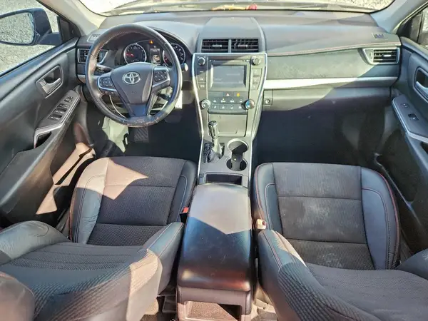 4T1BF1FK6HU684560 2017 TOYOTA CAMRY - Image 8
