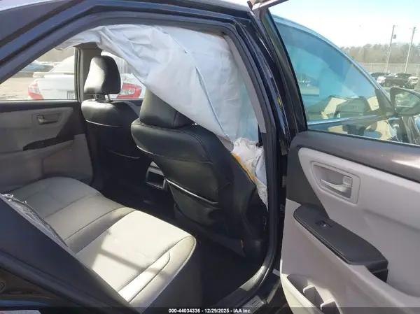4T1BF1FK6HU690018 2017 TOYOTA CAMRY - Image 8