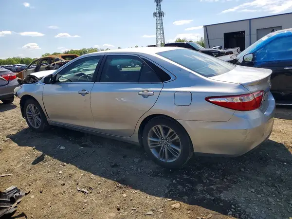 4T1BF1FK6HU690715 2017 TOYOTA CAMRY - Image 2