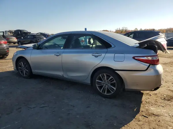 4T1BF1FK6HU696384 2017 TOYOTA CAMRY - Image 2