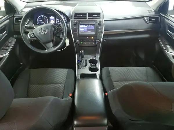 4T1BF1FK6HU698300 2017 TOYOTA CAMRY - Image 8