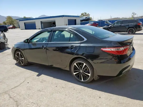 4T1BF1FK6HU701499 2017 TOYOTA CAMRY - Image 2