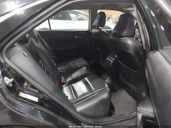 4T1BF1FK6HU703611 2017 TOYOTA CAMRY - Image 8