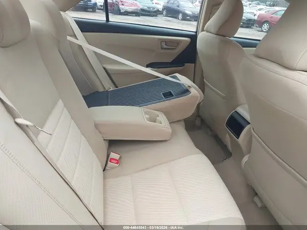 4T1BF1FK6HU703981 2017 TOYOTA CAMRY - Image 8