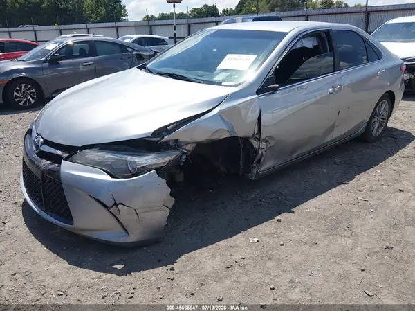 4T1BF1FK6HU709814 2017 TOYOTA CAMRY - Image 2