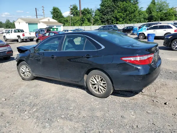 4T1BF1FK6HU709926 2017 TOYOTA CAMRY - Image 2