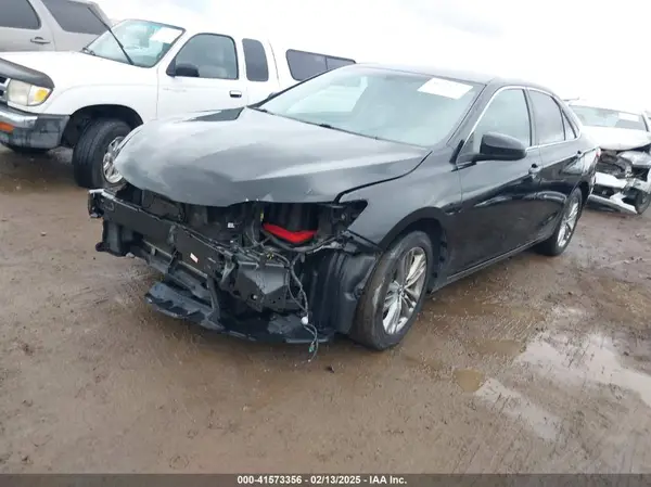 4T1BF1FK6HU715225 2017 TOYOTA CAMRY - Image 2