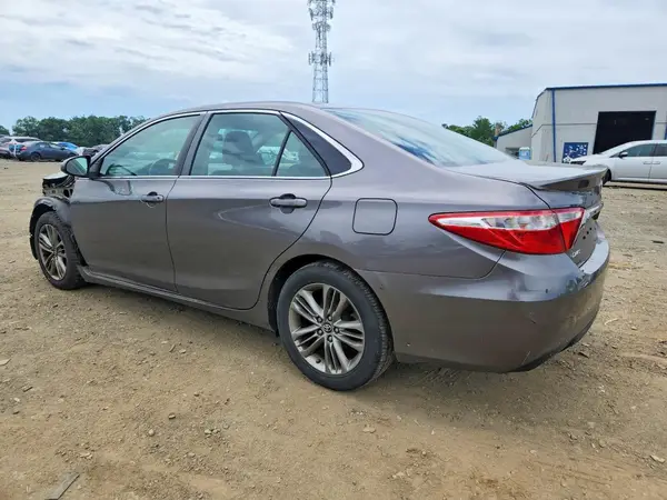 4T1BF1FK6HU716391 2017 TOYOTA CAMRY - Image 2