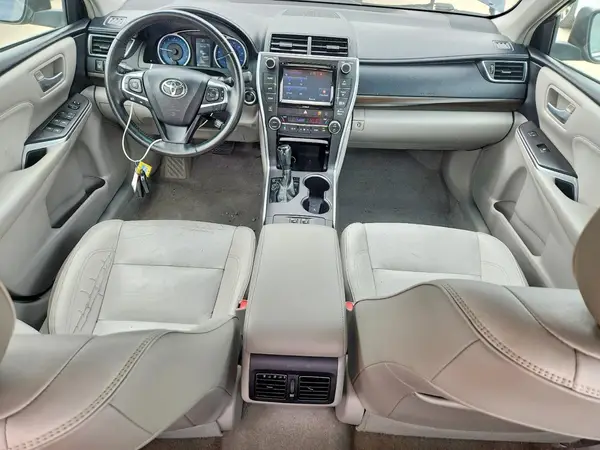 4T1BF1FK6HU718593 2017 TOYOTA CAMRY - Image 8