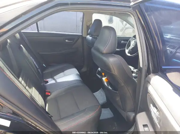 4T1BF1FK6HU723258 2017 TOYOTA CAMRY - Image 8