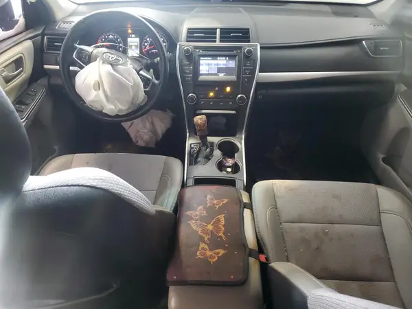 4T1BF1FK6HU724040 2017 TOYOTA CAMRY - Image 8