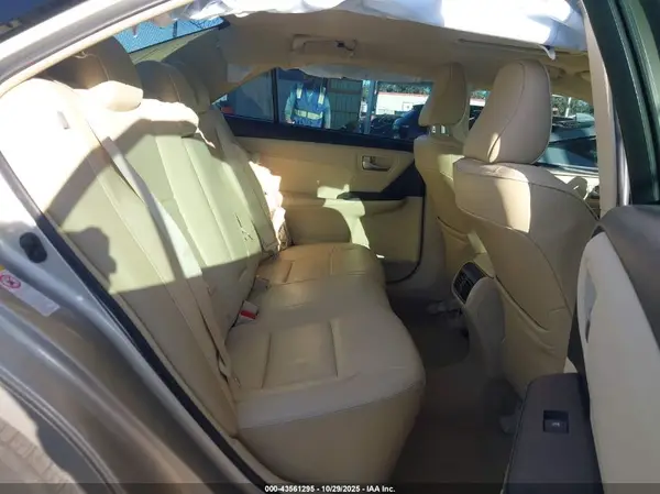 4T1BF1FK6HU724541 2017 TOYOTA CAMRY - Image 8