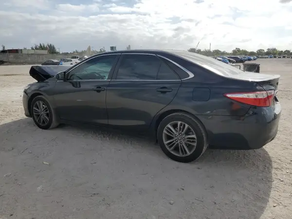 4T1BF1FK6HU728928 2017 TOYOTA CAMRY - Image 2