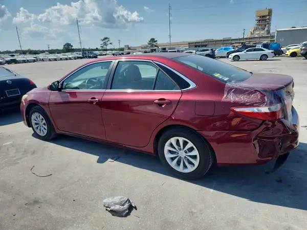 4T1BF1FK6HU729190 2017 TOYOTA CAMRY - Image 2