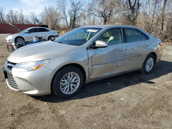 4T1BF1FK6HU730470 2017 TOYOTA CAMRY - Image 1