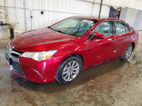 4T1BF1FK6HU733952 2017 TOYOTA CAMRY - Image 1