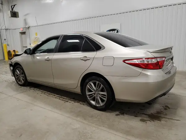 4T1BF1FK6HU734423 2017 TOYOTA CAMRY - Image 2