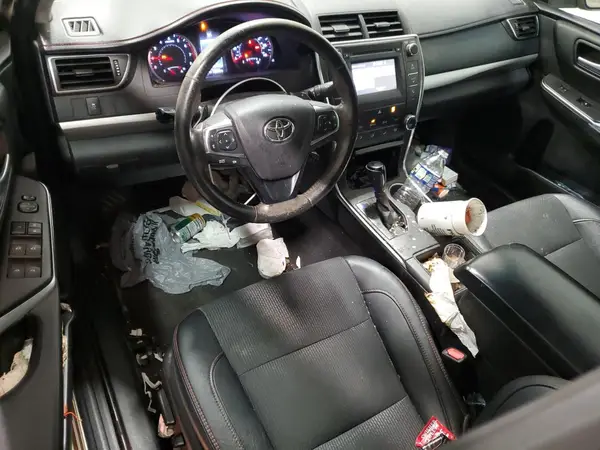 4T1BF1FK6HU734423 2017 TOYOTA CAMRY - Image 8