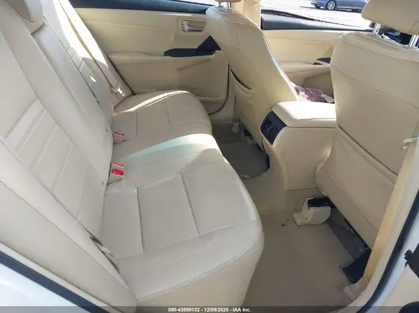 4T1BF1FK6HU735197 2017 TOYOTA CAMRY - Image 8