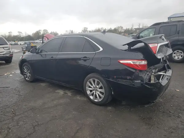4T1BF1FK6HU735670 2017 TOYOTA CAMRY - Image 2