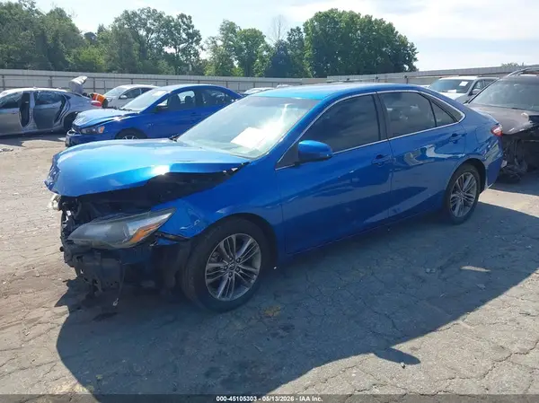 4T1BF1FK6HU738651 2017 TOYOTA CAMRY - Image 2