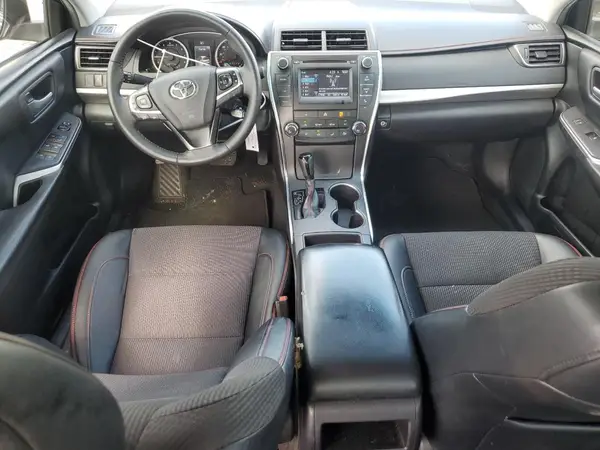 4T1BF1FK6HU740156 2017 TOYOTA CAMRY - Image 8