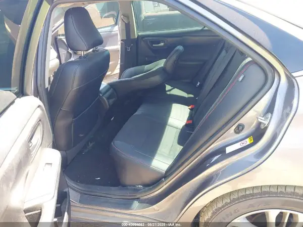 4T1BF1FK6HU746300 2017 TOYOTA CAMRY - Image 8