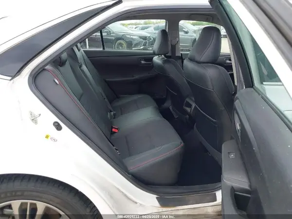 4T1BF1FK6HU749388 2017 TOYOTA CAMRY - Image 8