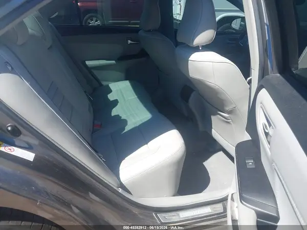 4T1BF1FK6HU750380 2017 TOYOTA CAMRY - Image 8