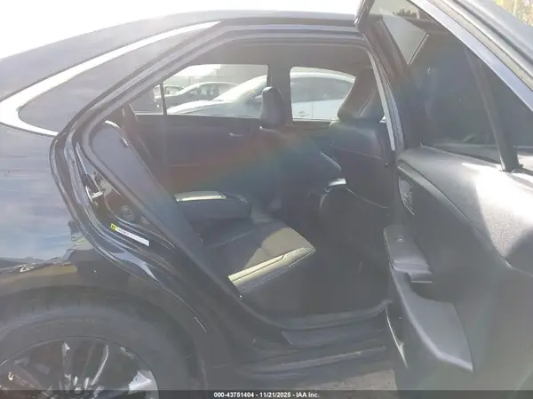 4T1BF1FK6HU751450 2017 TOYOTA CAMRY - Image 8