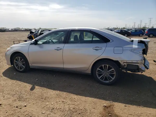 4T1BF1FK6HU751920 2017 TOYOTA CAMRY - Image 2