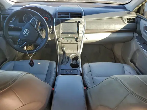 4T1BF1FK6HU752016 2017 TOYOTA CAMRY - Image 8