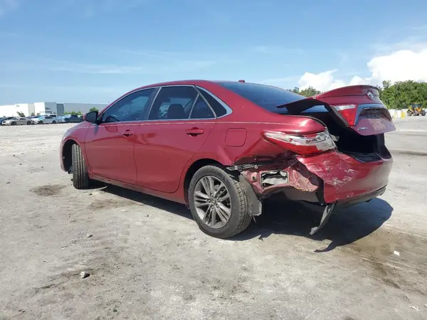4T1BF1FK6HU755384 2017 TOYOTA CAMRY - Image 2