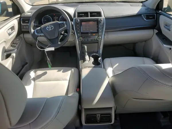 4T1BF1FK6HU760732 2017 TOYOTA CAMRY - Image 8