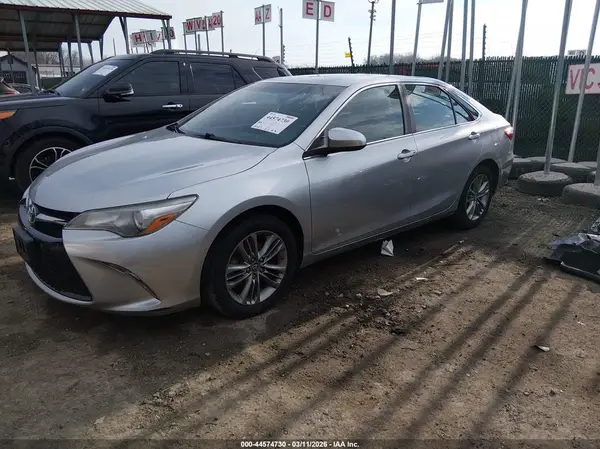 4T1BF1FK6HU767289 2017 TOYOTA CAMRY - Image 2