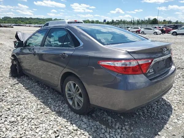 4T1BF1FK6HU771178 2017 TOYOTA CAMRY - Image 2