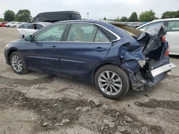 4T1BF1FK6HU771228 2017 TOYOTA CAMRY - Image 2
