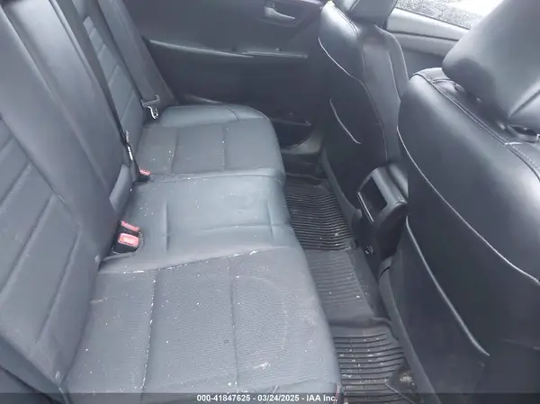 4T1BF1FK6HU772637 2017 TOYOTA CAMRY - Image 8