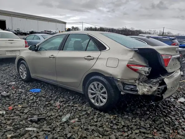 4T1BF1FK6HU775778 2017 TOYOTA CAMRY - Image 2