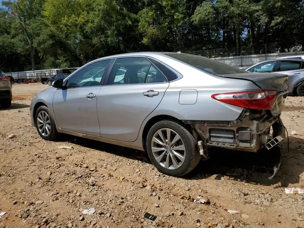 4T1BF1FK6HU776719 2017 TOYOTA CAMRY - Image 2