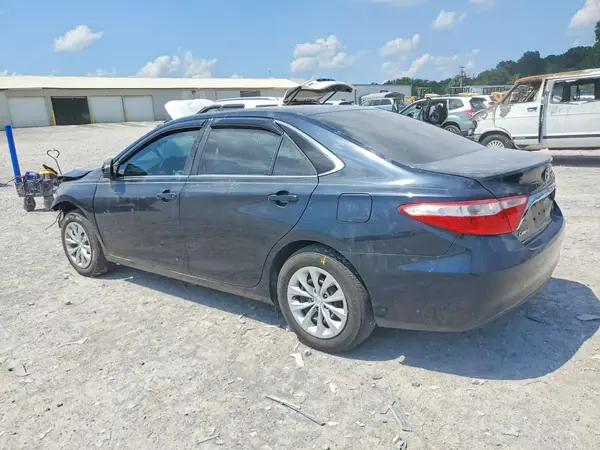 4T1BF1FK6HU779166 2017 TOYOTA CAMRY - Image 2