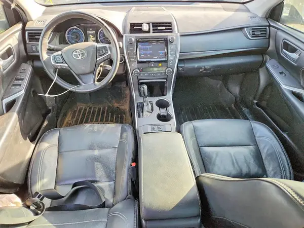 4T1BF1FK6HU779880 2017 TOYOTA CAMRY - Image 8