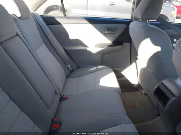 4T1BF1FK6HU781225 2017 TOYOTA CAMRY - Image 8