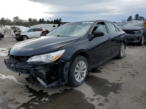 4T1BF1FK6HU785968 2017 TOYOTA CAMRY - Image 1