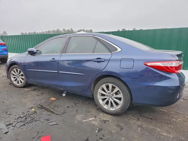 4T1BF1FK6HU786750 2017 TOYOTA CAMRY - Image 2