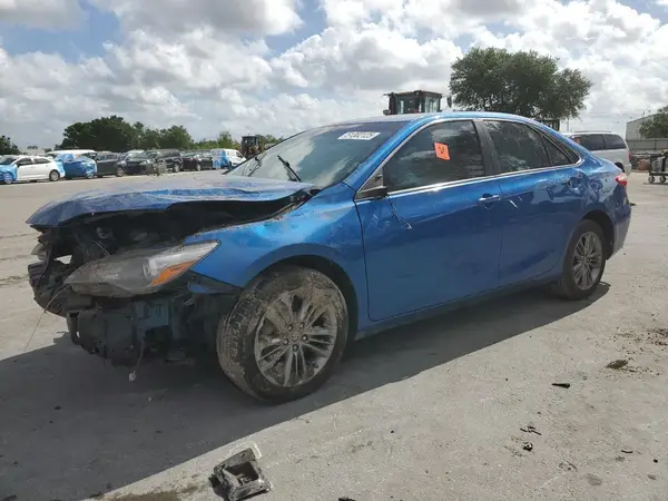 4T1BF1FK6HU789339 2017 TOYOTA CAMRY - Image 1