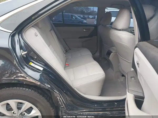 4T1BF1FK6HU790300 2017 TOYOTA CAMRY - Image 8